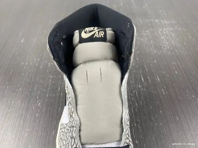 Cheap Jordan Air High White 1 OG DZ5485-052 Cement 0422